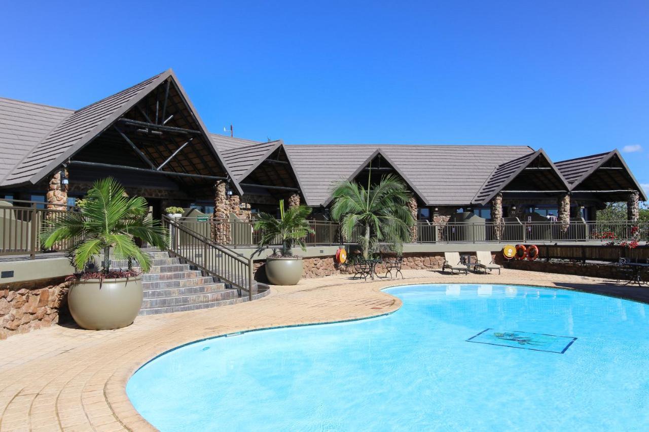 Zulu Nyala Game Lodge Hluhluwe Buitenkant foto