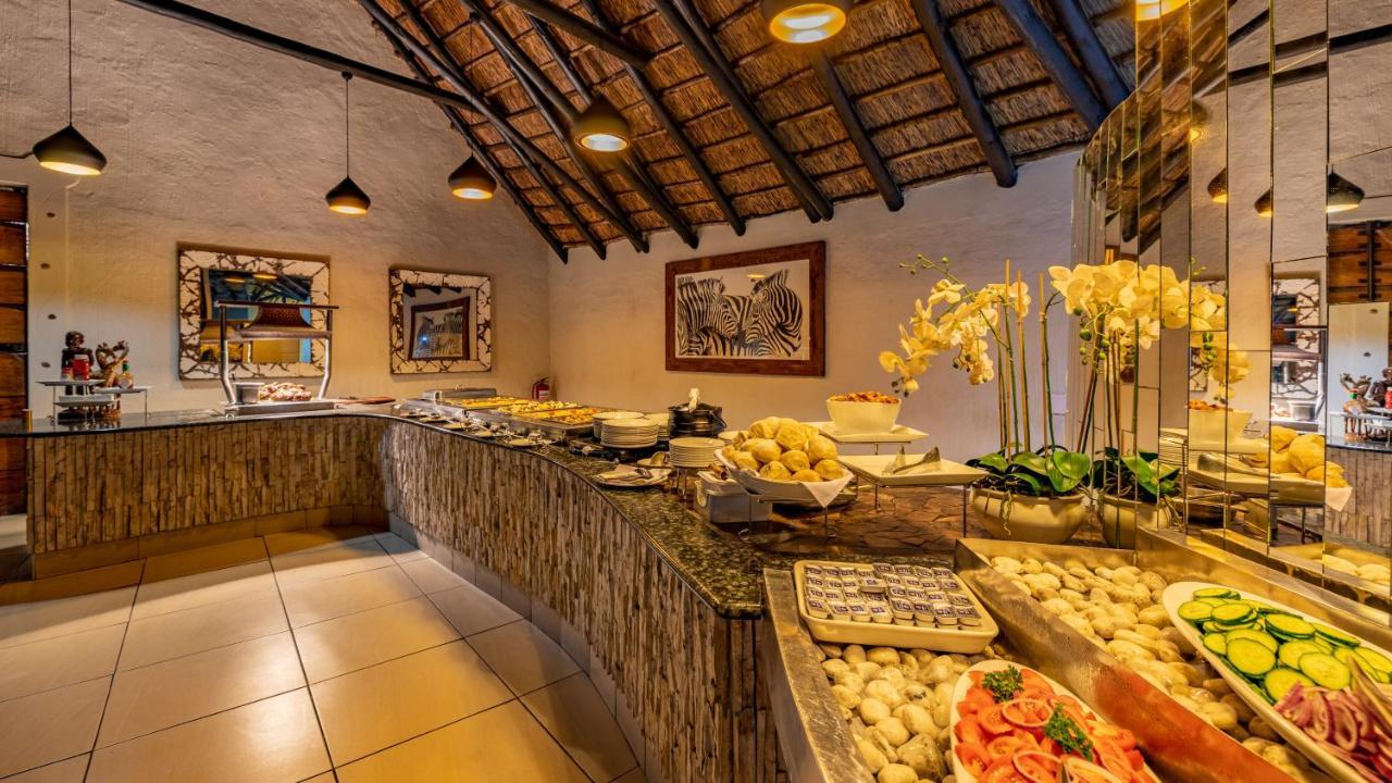 Zulu Nyala Game Lodge Hluhluwe Buitenkant foto