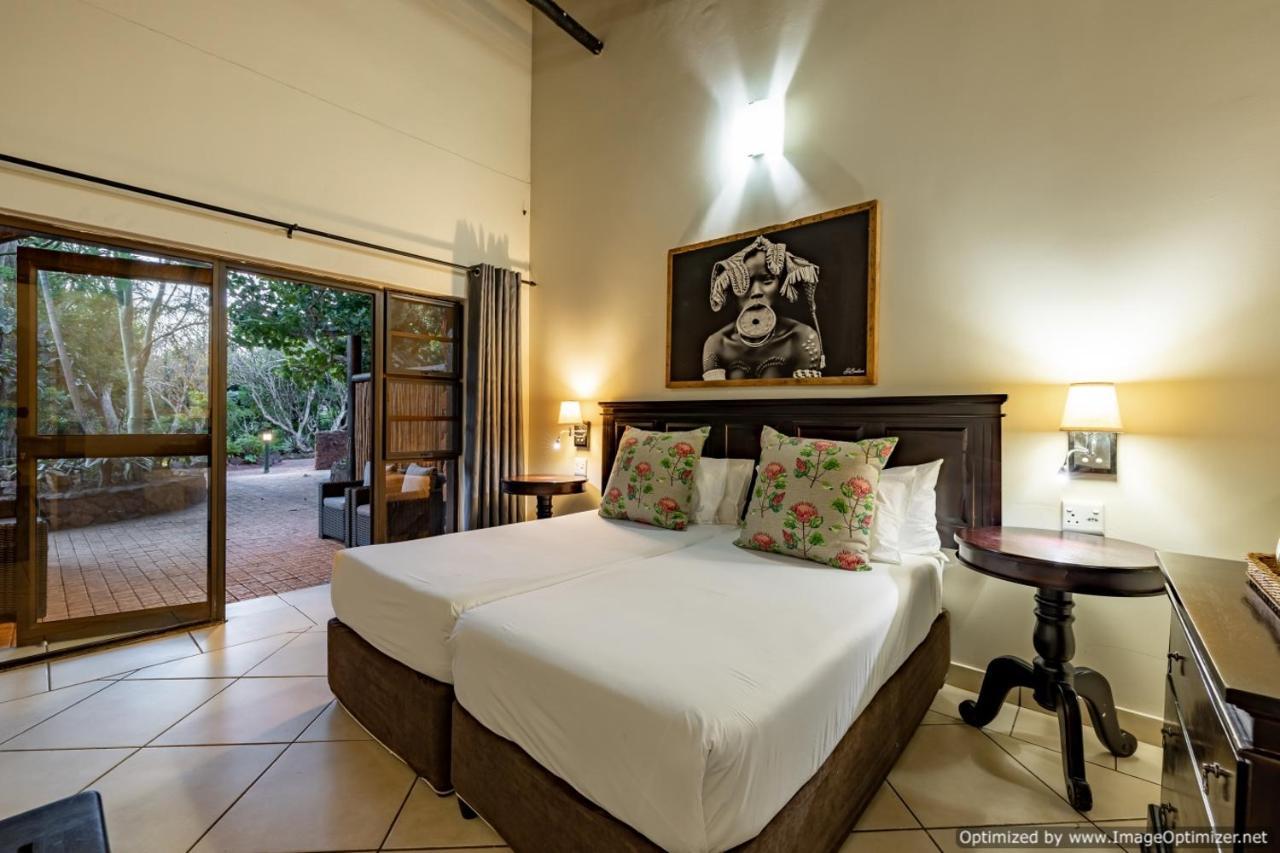 Zulu Nyala Game Lodge Hluhluwe Buitenkant foto