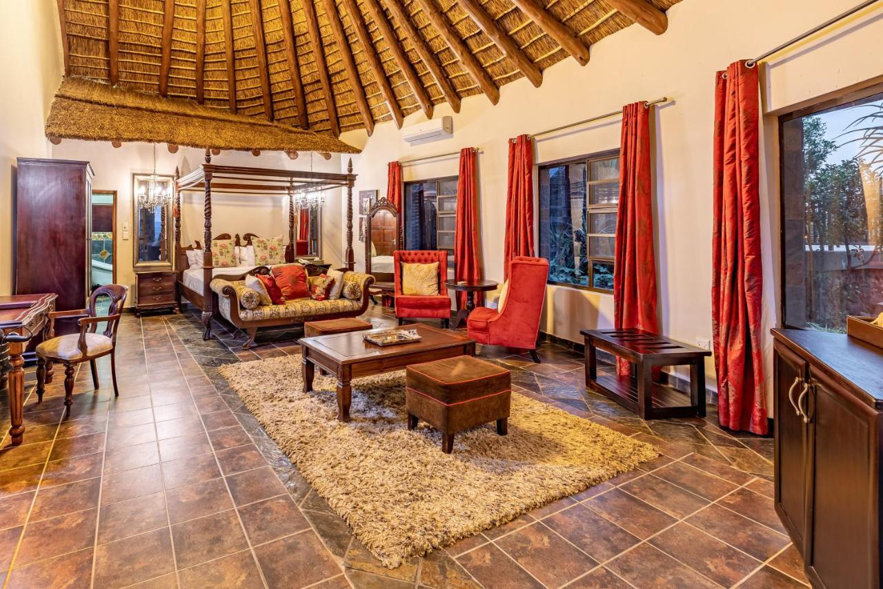Zulu Nyala Game Lodge Hluhluwe Buitenkant foto